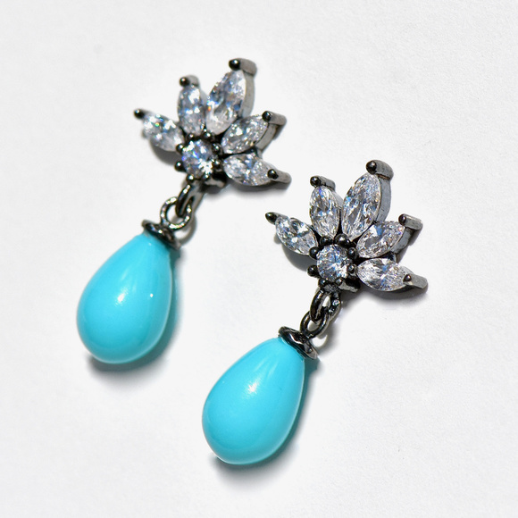 925 Sterling Silver Turquoise Drop Earrings/Dangle - Picture 3 of 4